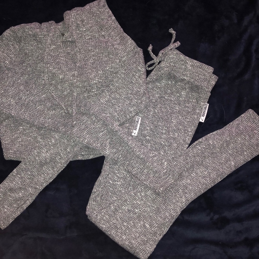 Gym shark slounge set